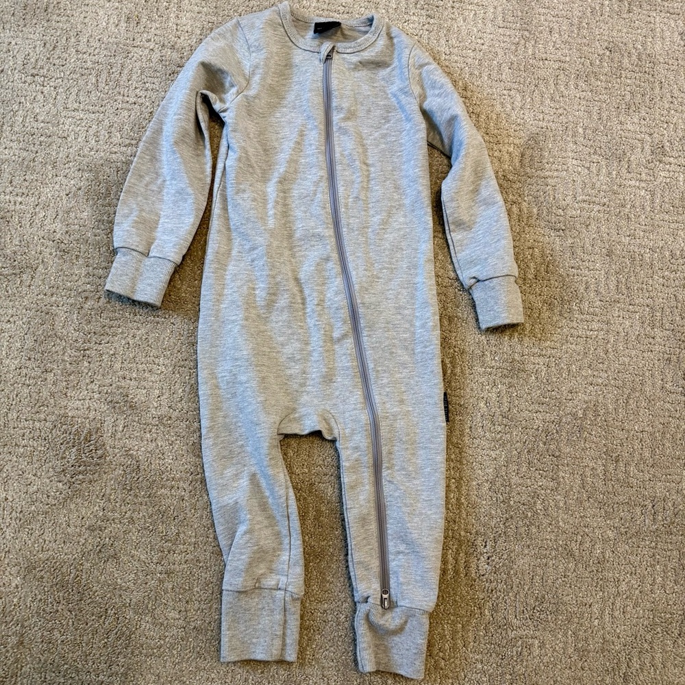 Little Bipsy Collection 2-way Gray Zip Romper | Size 2T-3T|